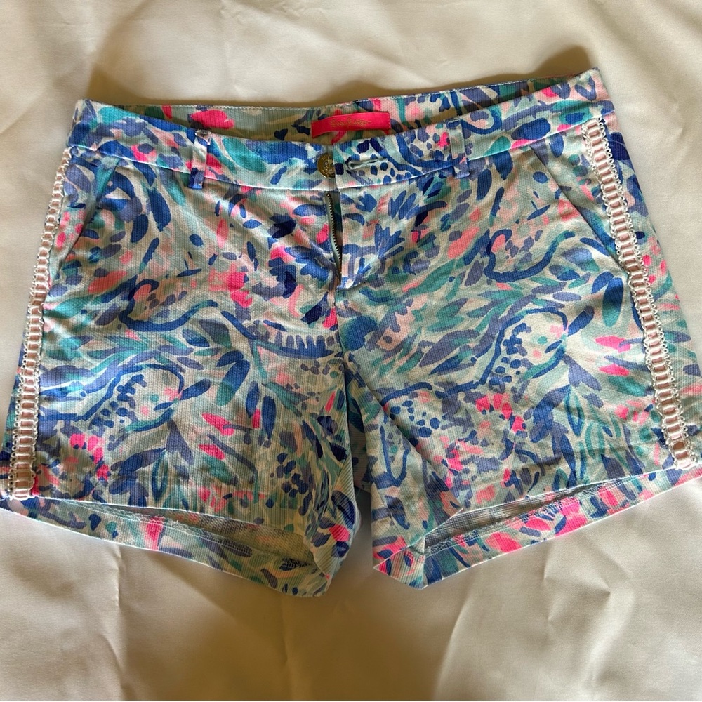 Lilly Pulitzer Callahan shorts size 6